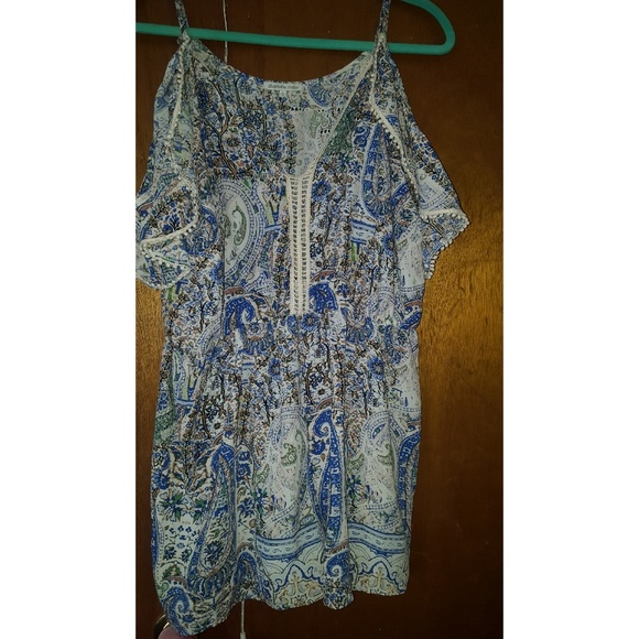 Romper - Picture 2 of 2